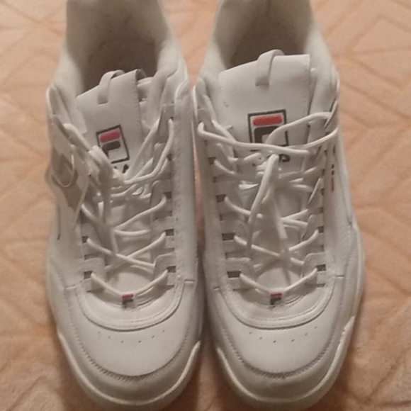 Fila shoes - Picture 2 of 2